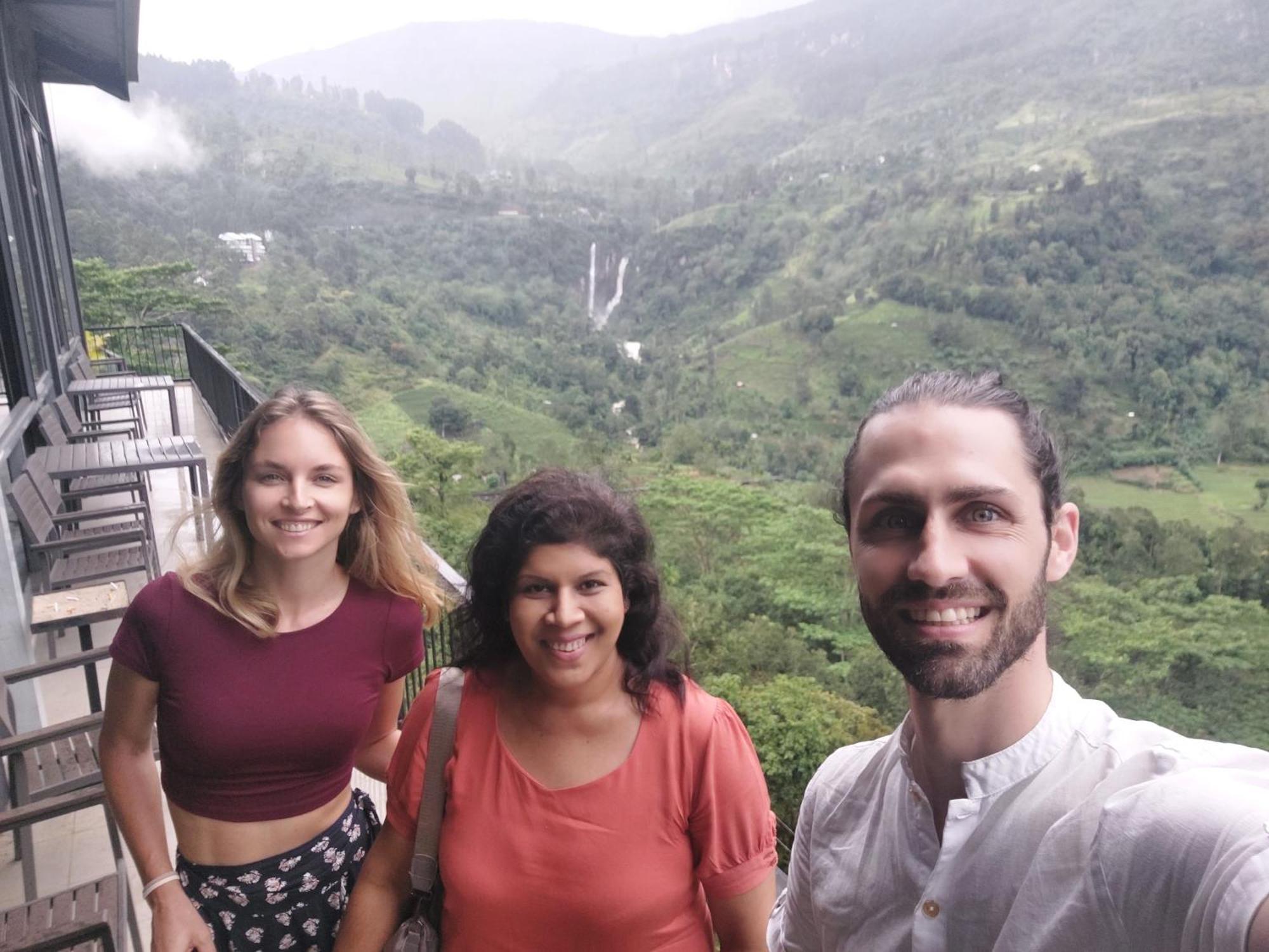 Golden Villa Kandy - "Free Pickup From Kandy " Экстерьер фото